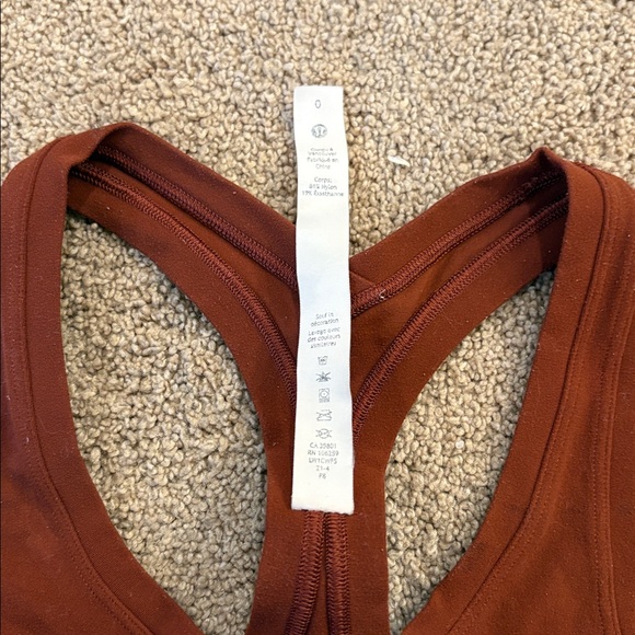 Lululemon tank top - Picture 3 of 5